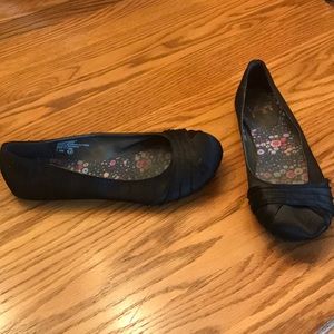 Size 7.5 'Jellypop' Black Flats